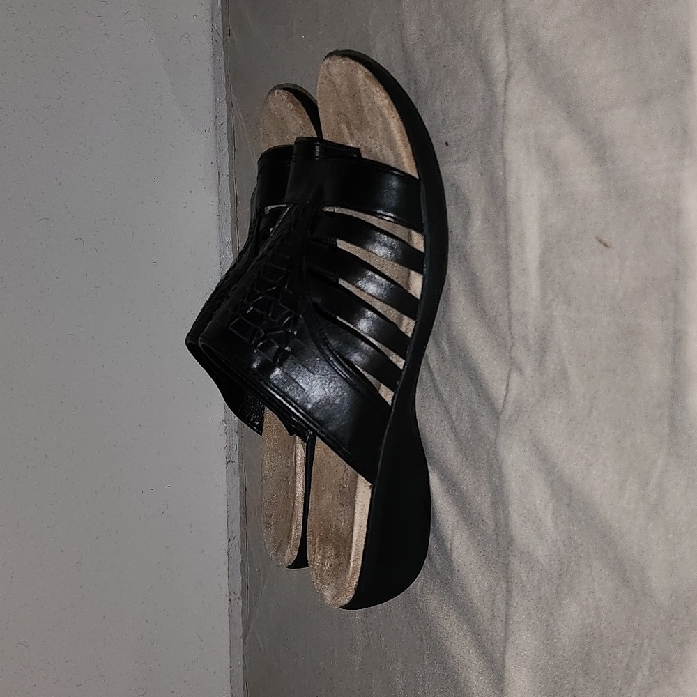 Kim Rogers womens sandals Black size 9